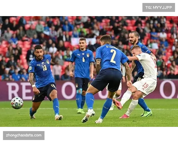 那不勒斯主场静候佛罗伦萨,争夺欧联资格的关键六分战